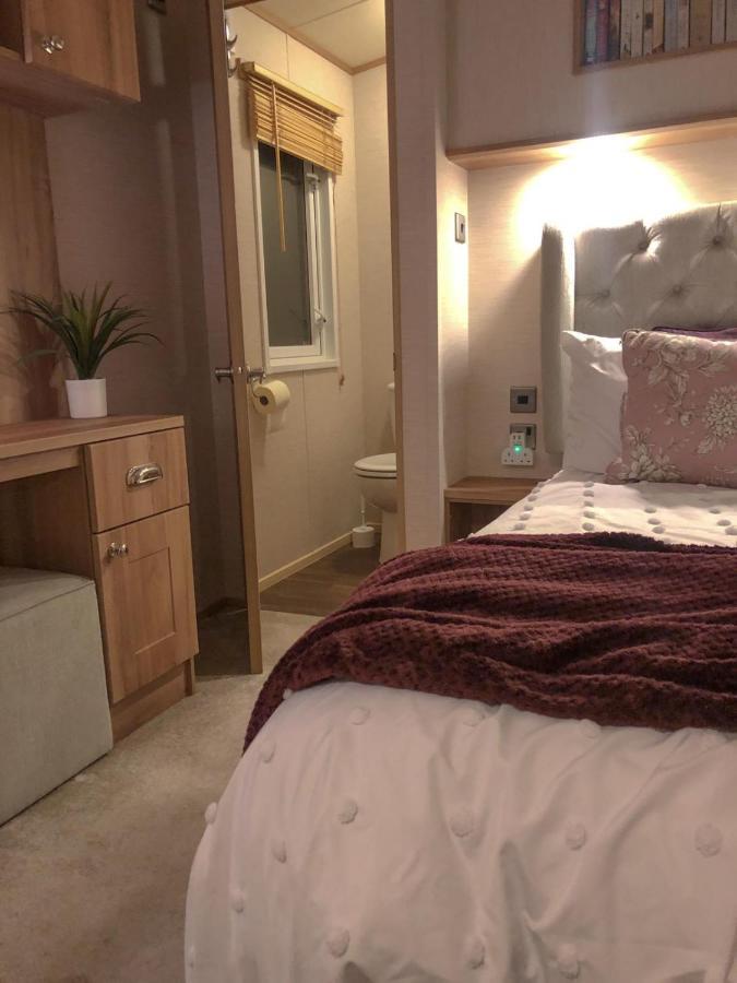 Norfolk Caravan Staycation Pet Friendly Belton with Browston 외부 사진