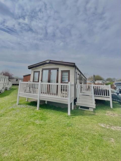 Norfolk Caravan Staycation Pet Friendly Belton with Browston 외부 사진