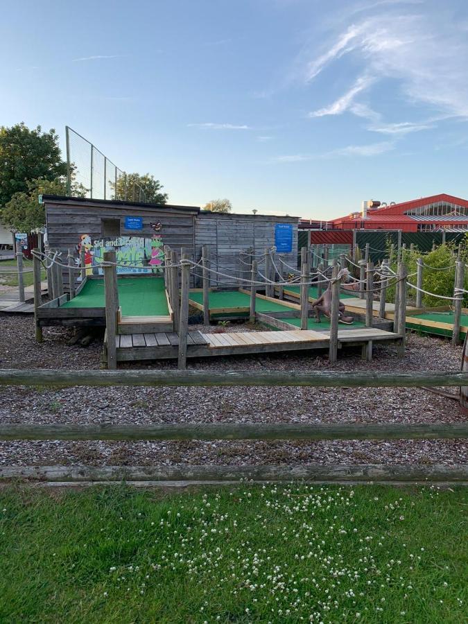 Norfolk Caravan Staycation Pet Friendly Belton with Browston 외부 사진